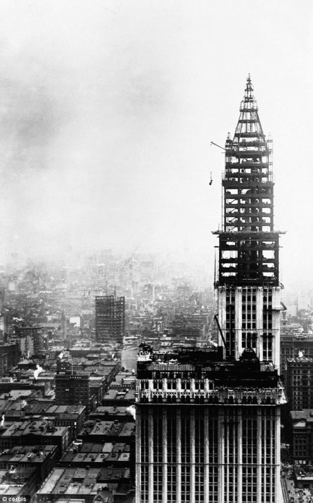 Woolworthbuilding1913
